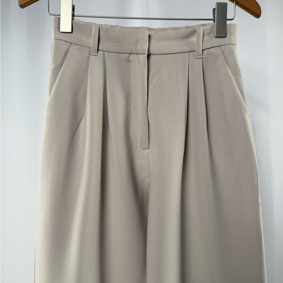 Abercrombie & Fitch Sloane Tailored Wide Leg Pant in Light Taupe Size 2 or 26 - Picture 7 of 11